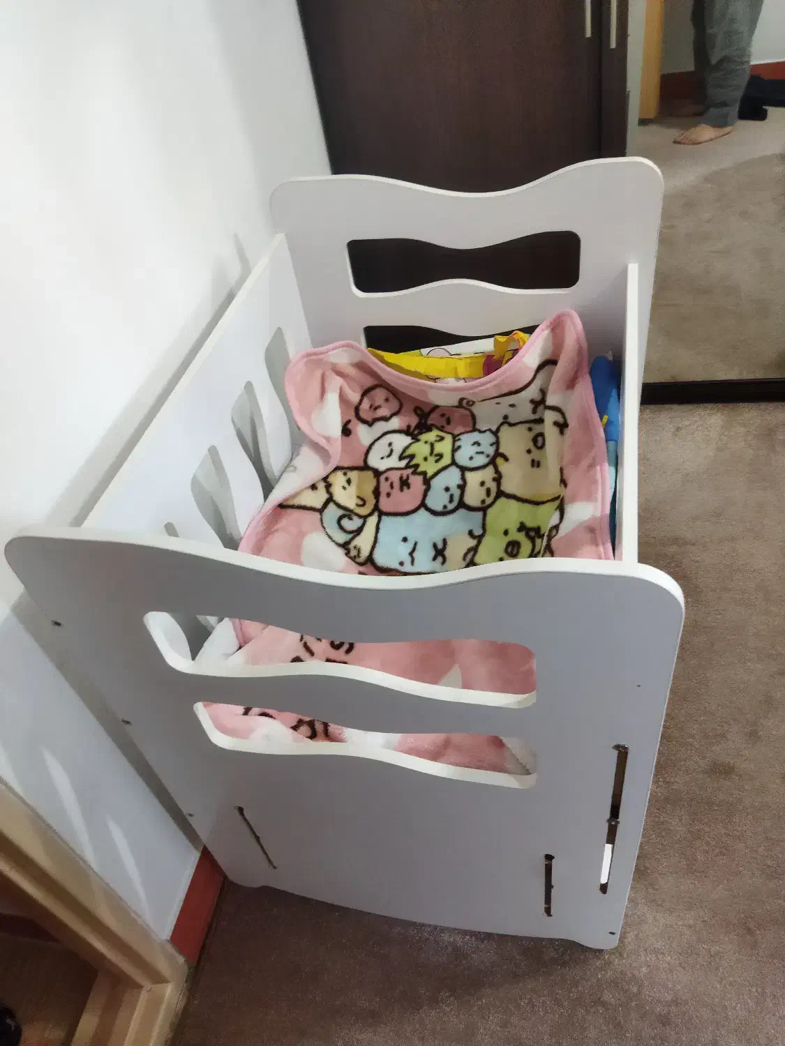 گهواره|تخت و سرویس خواب|بوکان, |دیوار