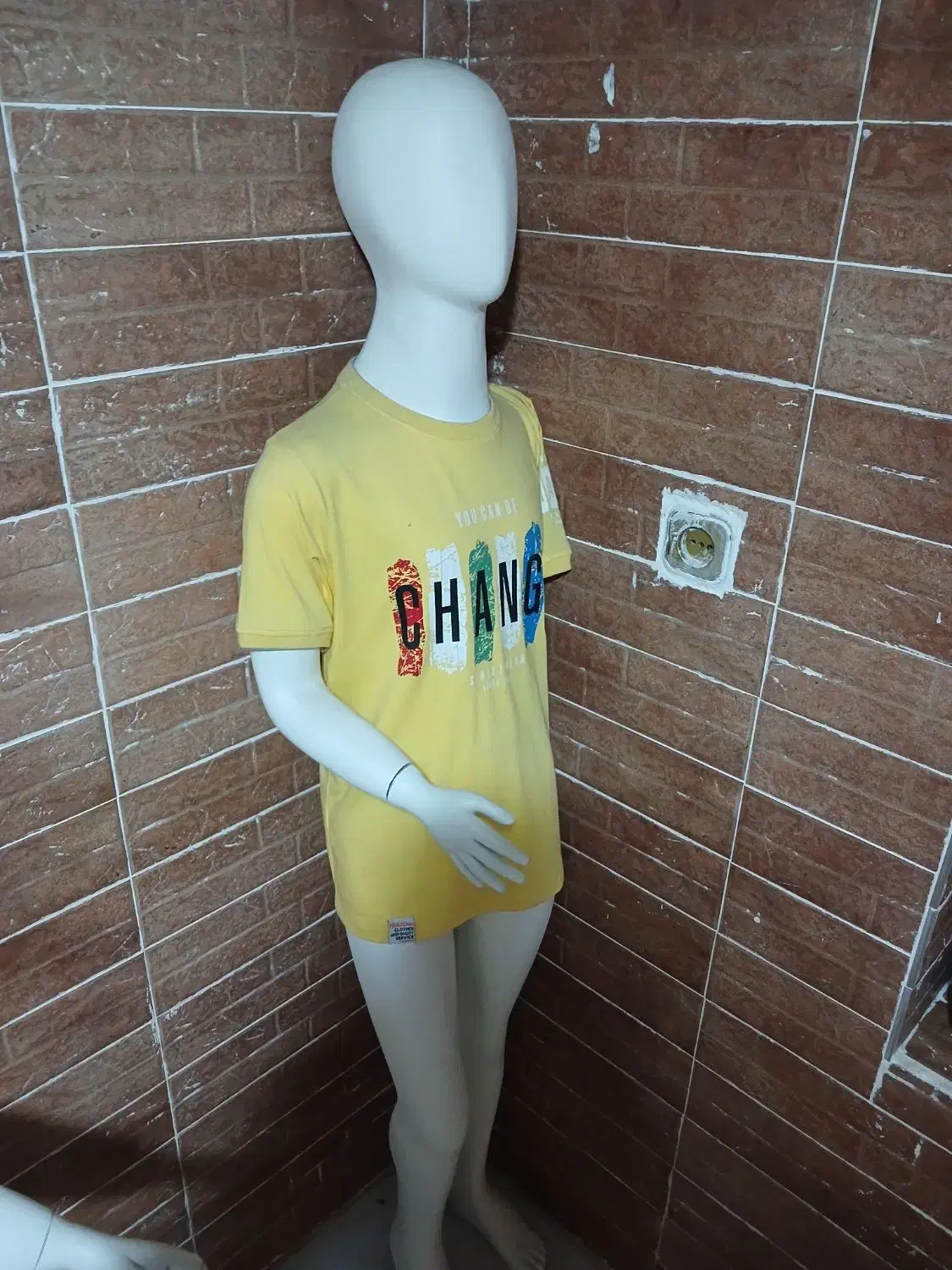 مانکن بچگانه|فروشگاه و مغازه|همدان, |دیوار