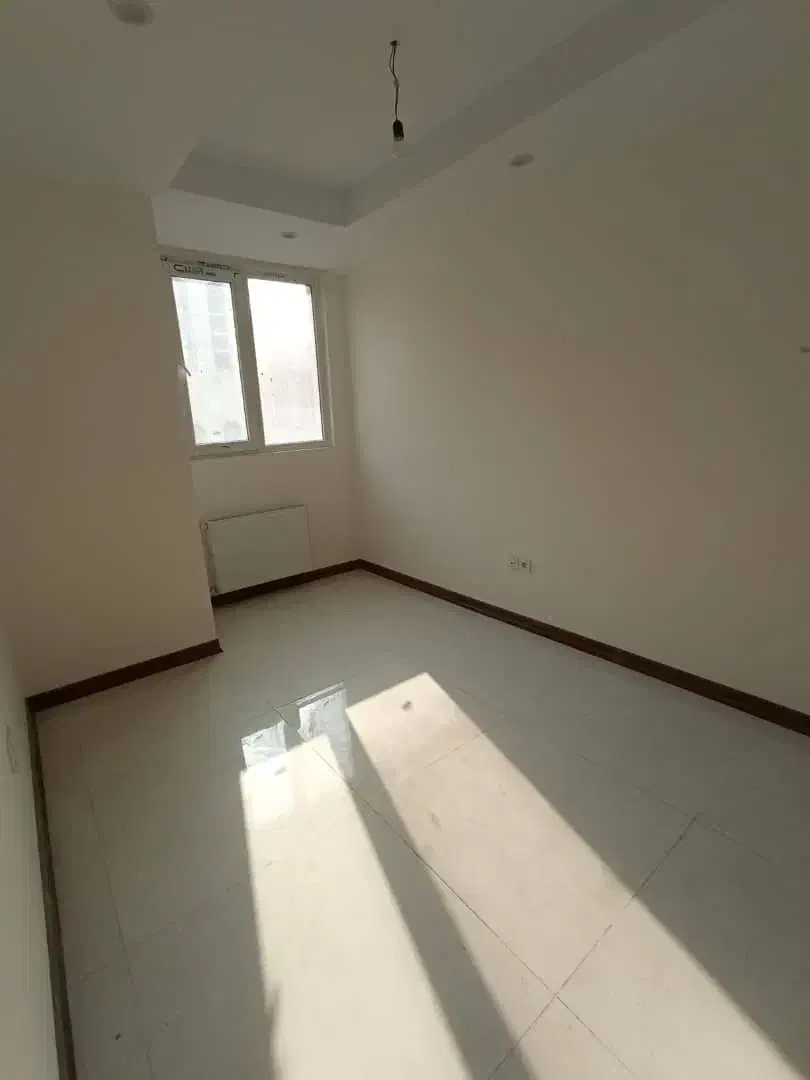 فاطمی ۸۰ متر نوساز آفتابگیر