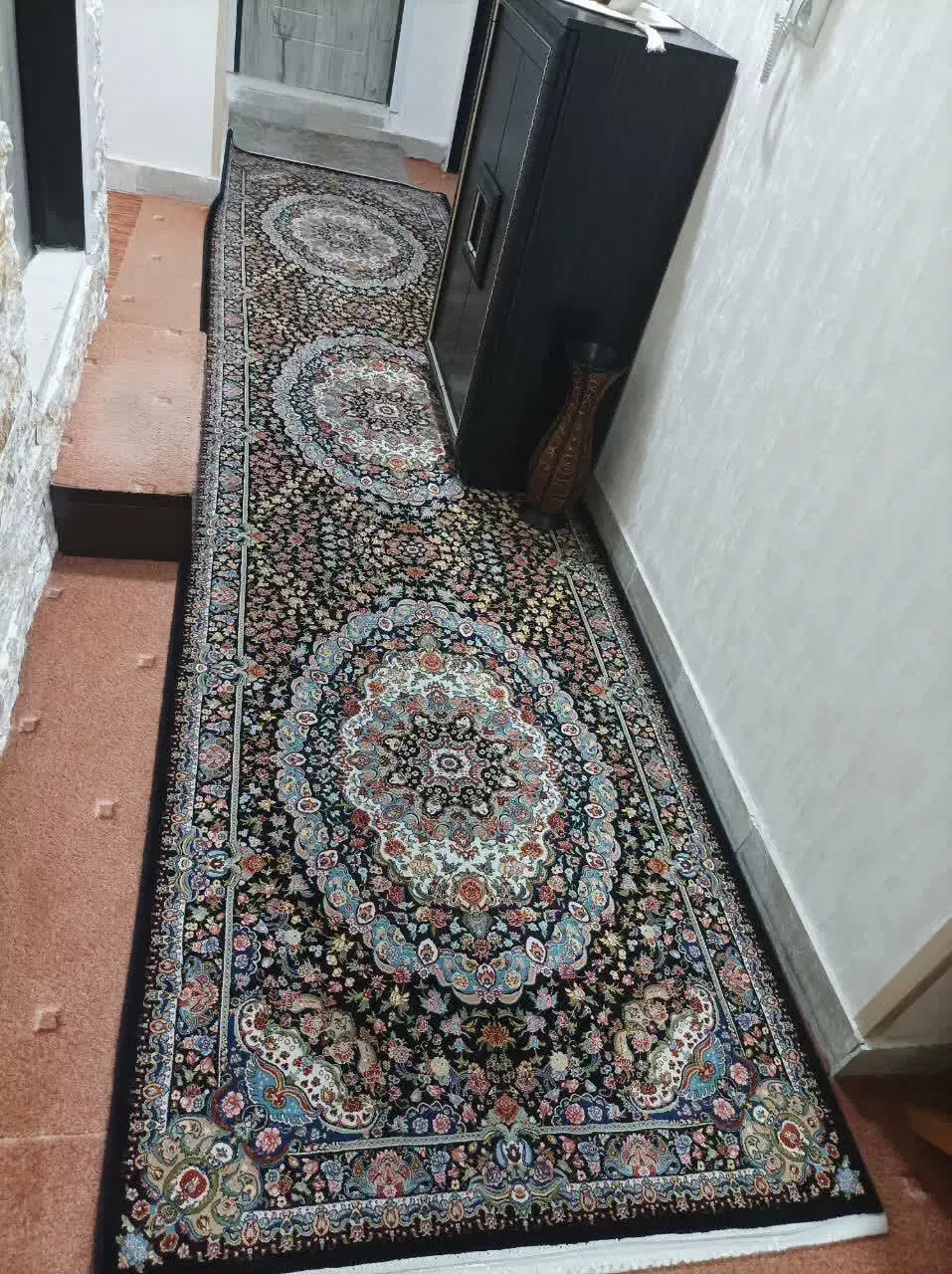 دو تخته فرش راهرو|فرش|ایلام, |دیوار