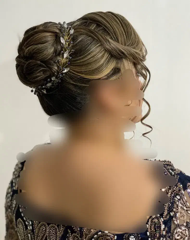 تخفیف ویژه شنیون میکاپ اموزش رنگ2500|خدمات آرایشگری و زیبایی|زابل, |دیوار