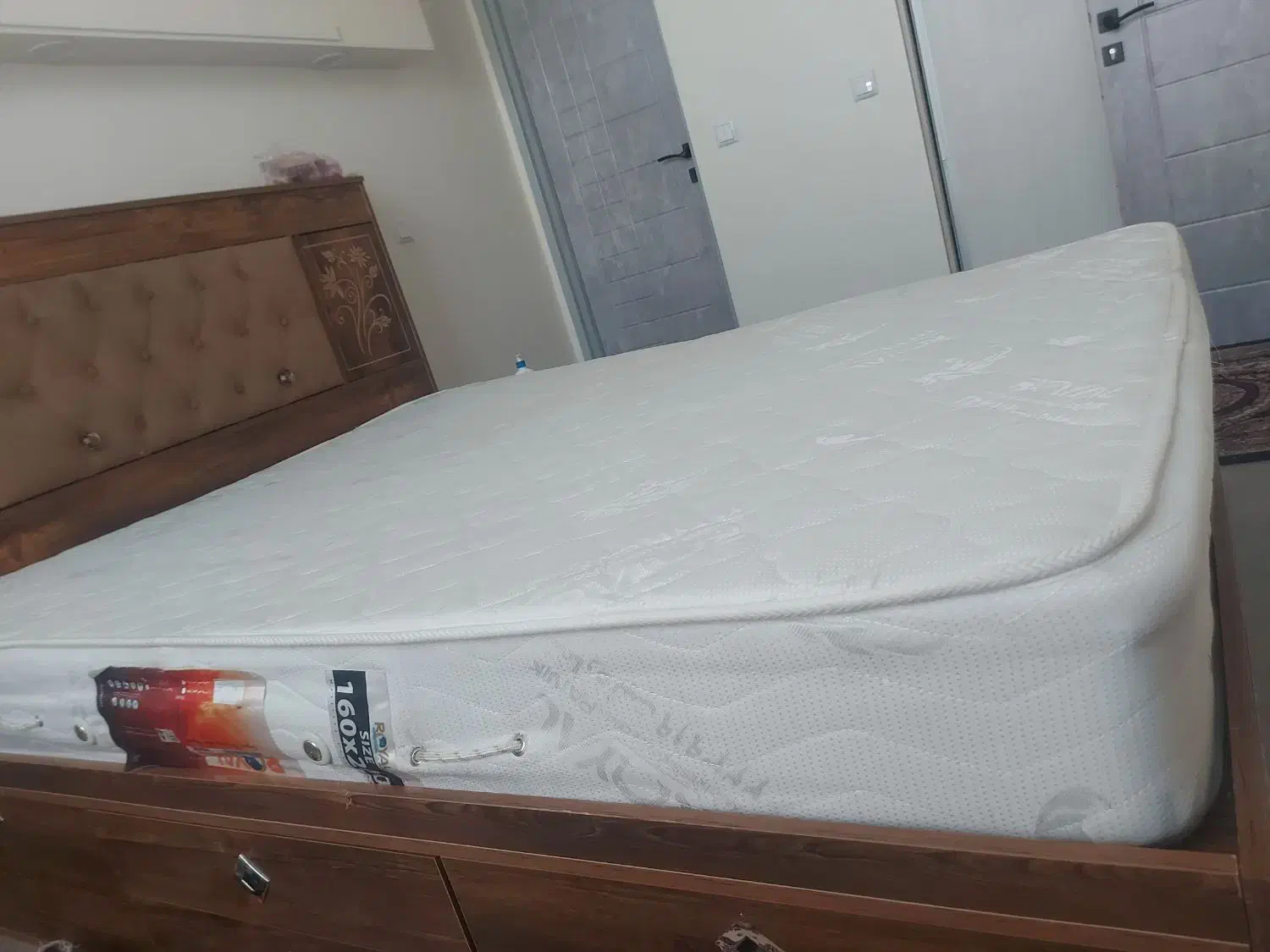 تشک طبی فنری رویال|تشک تختخواب|دماوند, گیلاوند|دیوار