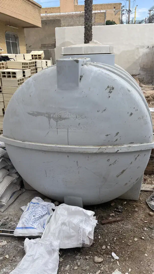 فروش مخزن آب ۳۰۰۰ لیتری|مصالح و تجهیزات ساختمان|جهرم, |دیوار