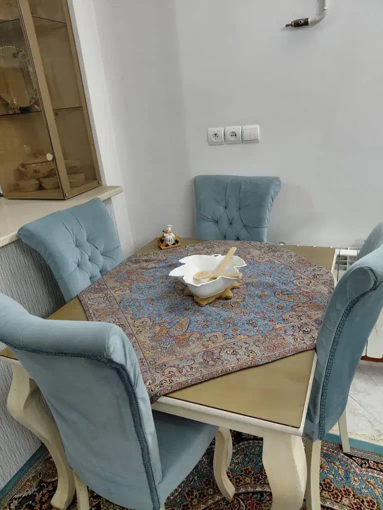 مبل و میز نهار خوری|مبلمان خانگی و میز عسلی|بروجرد, |دیوار