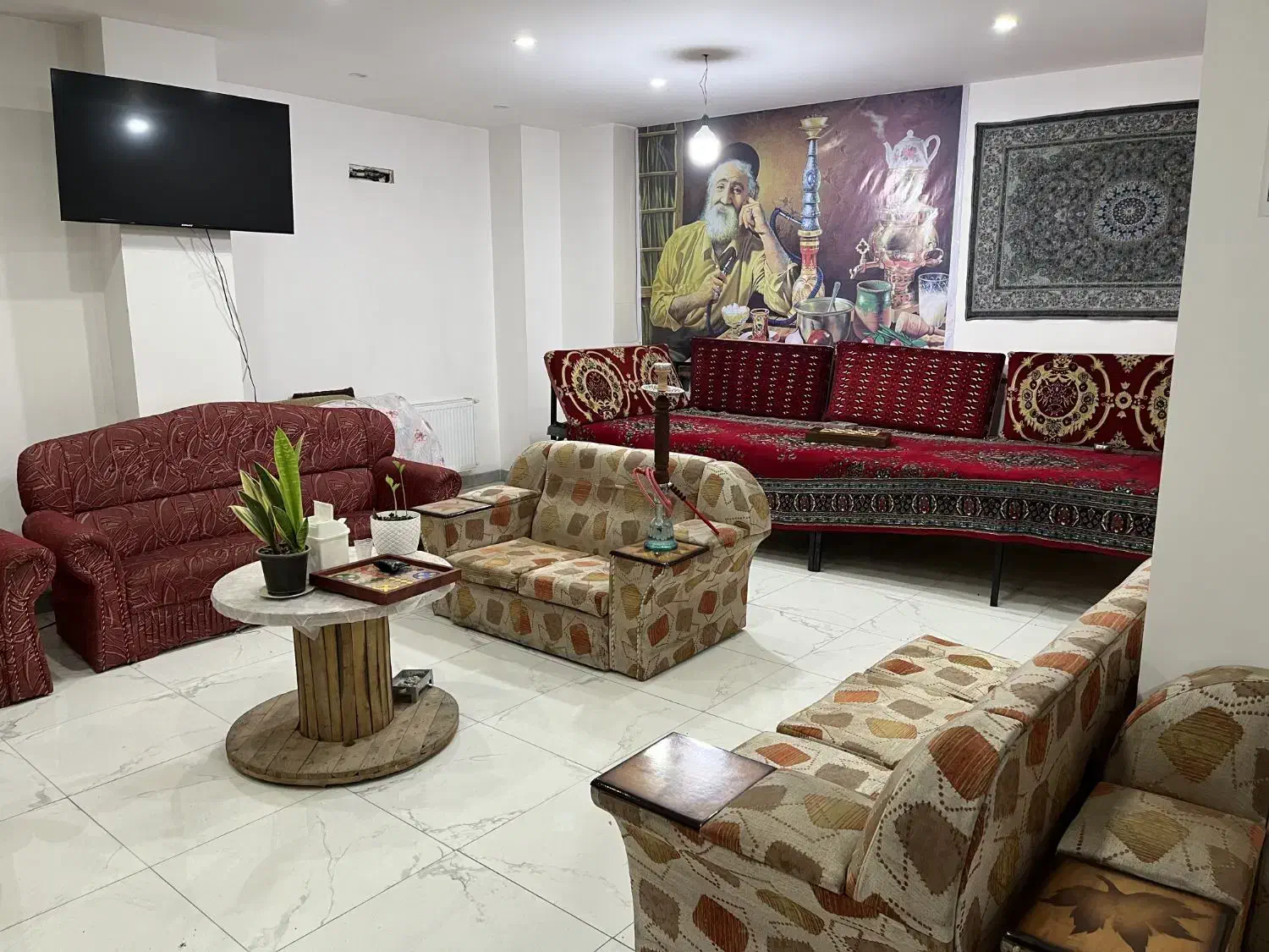 واگذاری قهوه خانه زیر زمین|اجارهٔ مغازه و غرفه|ساری, |دیوار