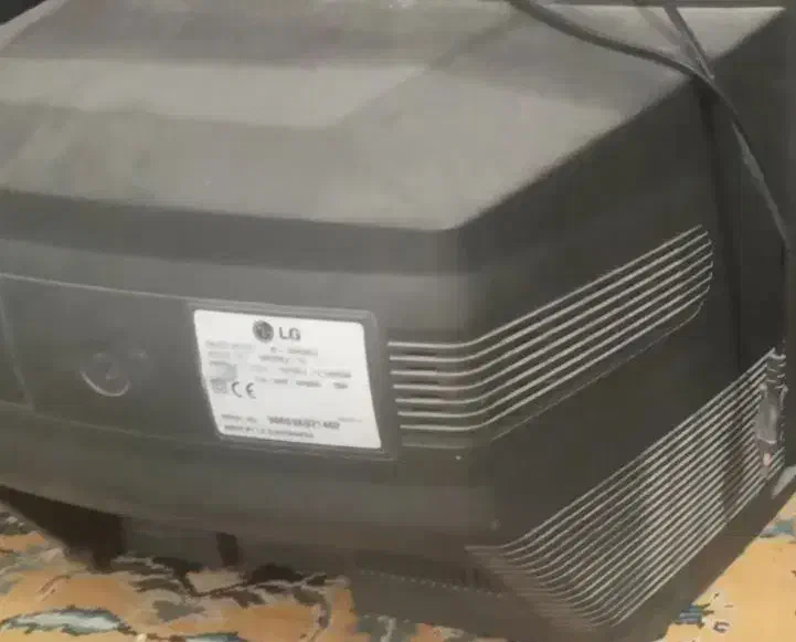 مارک قدیمی اصل|تلویزیون و پروژکتور|بهبهان, |دیوار