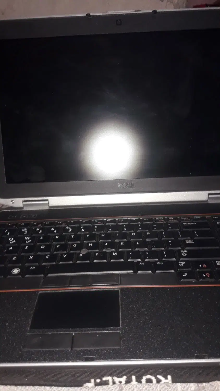 یه لپتاب دل با وسایل وکیسه بوکس وساک بچه|رایانه همراه|شیراز, سیاه سنگ|دیوار