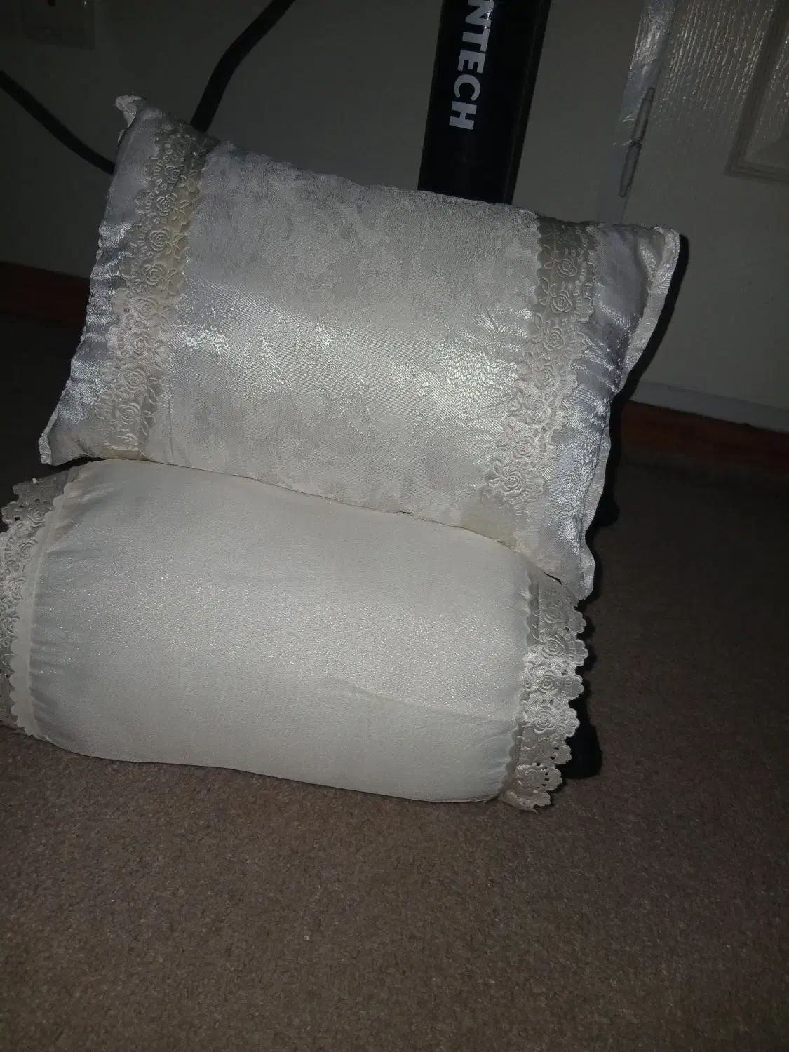 متکا|رختخواب، بالش، پتو|قم, پردیسان|دیوار