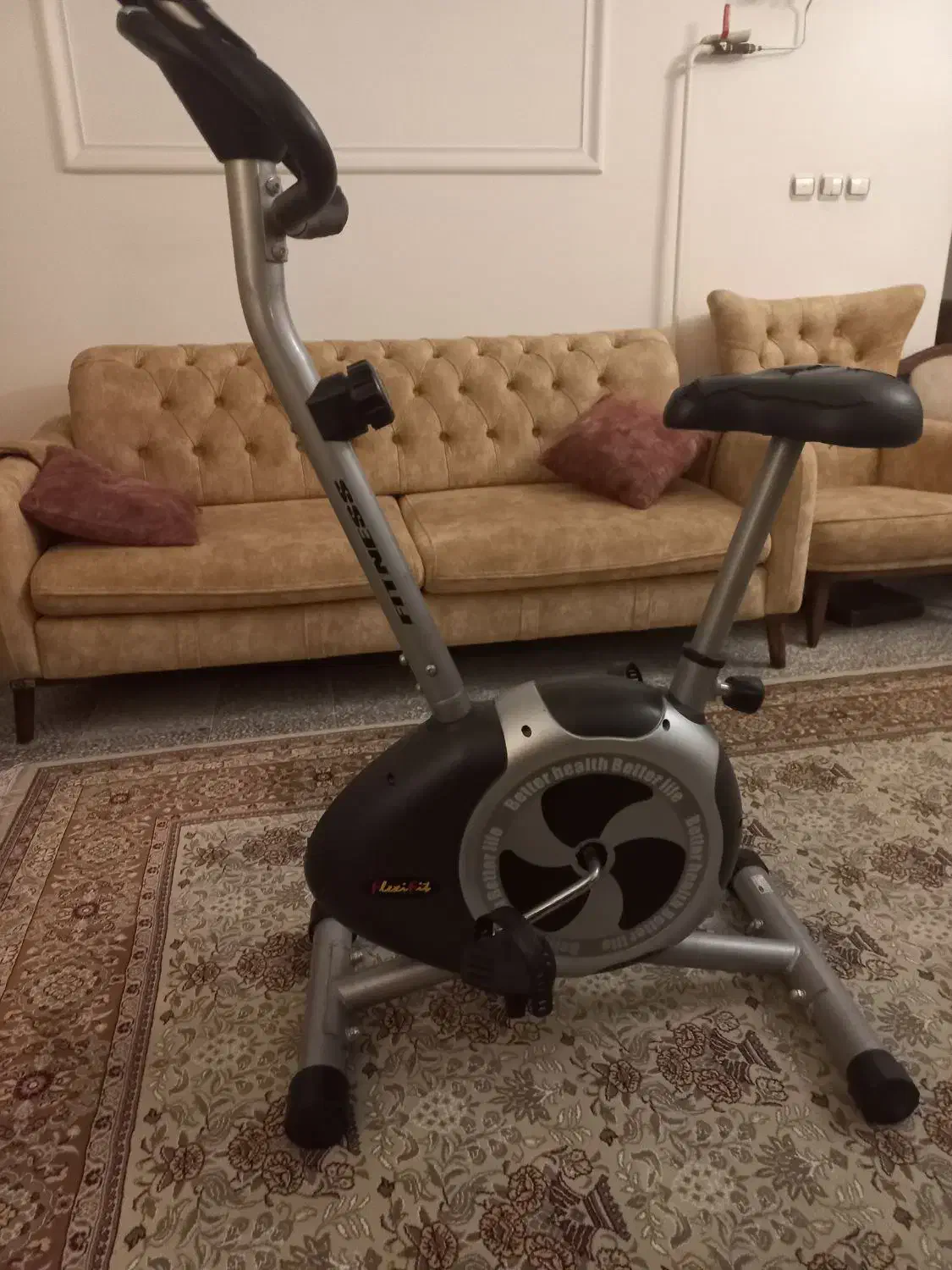 فروش فوری دوچرخه ثابت کارکرده با تخفیف|تجهیزات ورزشی|لاهیجان, حاجی آباد|دیوار