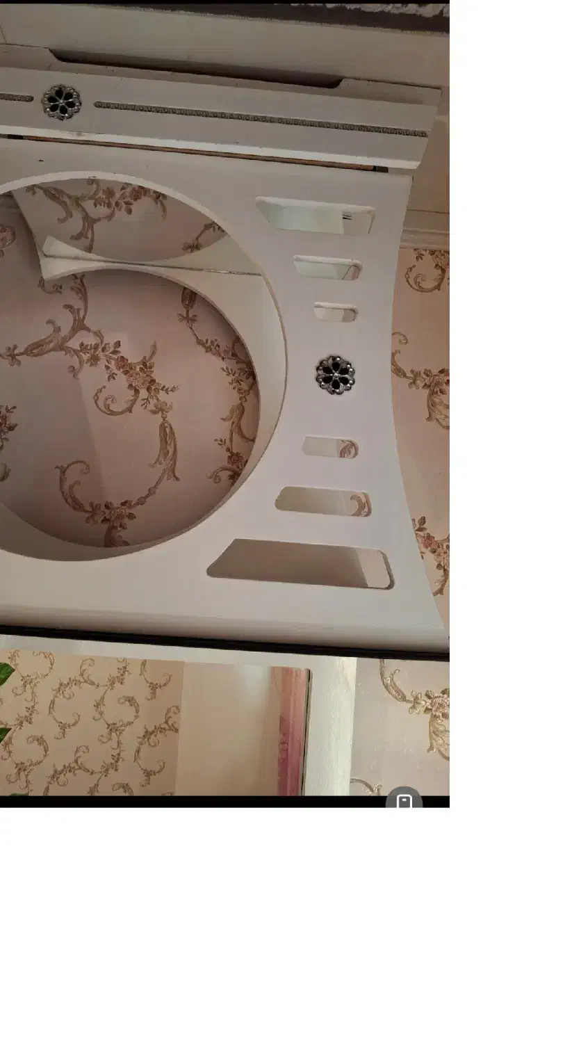 میز ارایش در حد نو|تخت و سرویس خواب|اردبیل, |دیوار