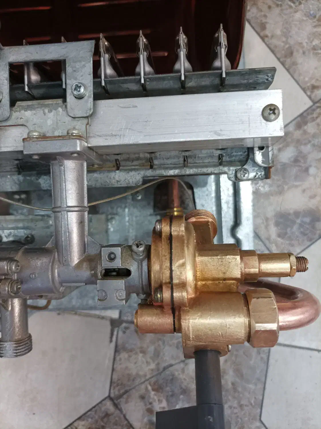 آبگرمکن 3115 در حد نو طرح تعویض|آبگرمکن، پکیج، شوفاژ|فردیس, نیروگاه برق|دیوار