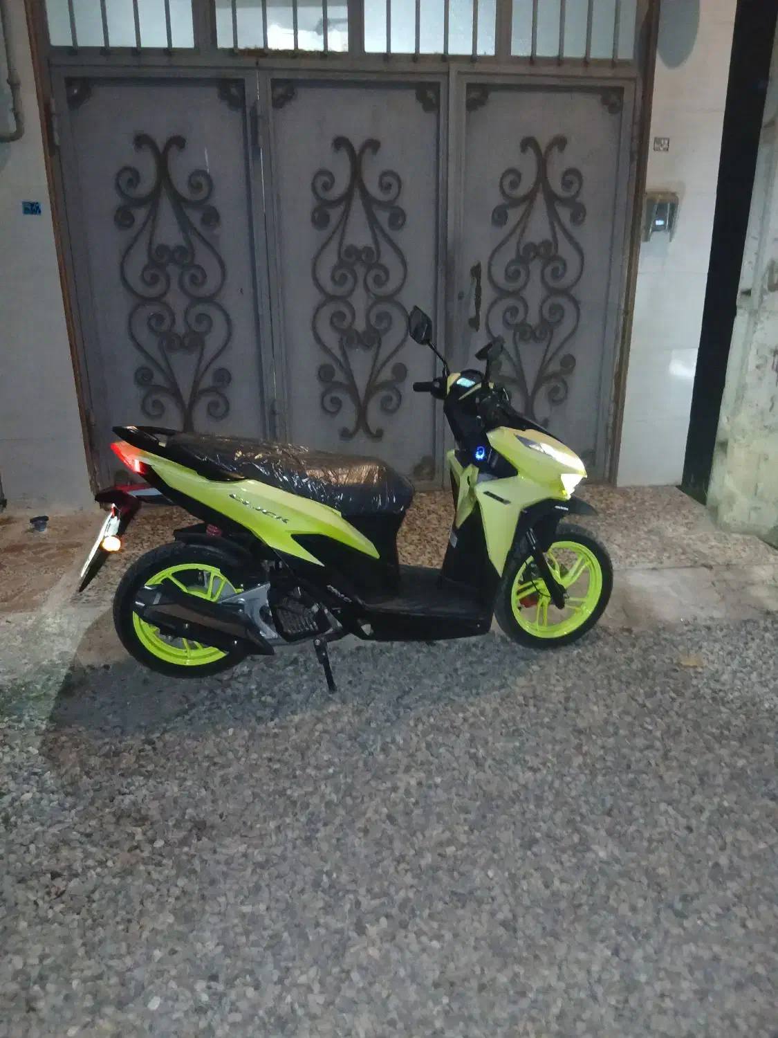 موتور طرح کلیک عروسک|موتورسیکلت|آستانه اشرفیه, |دیوار