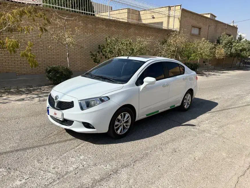 برلیانس ۲۳۰ اتومات|خودرو سواری و وانت|اصفهان, بختیاردشت (شهرک پرتو)|دیوار