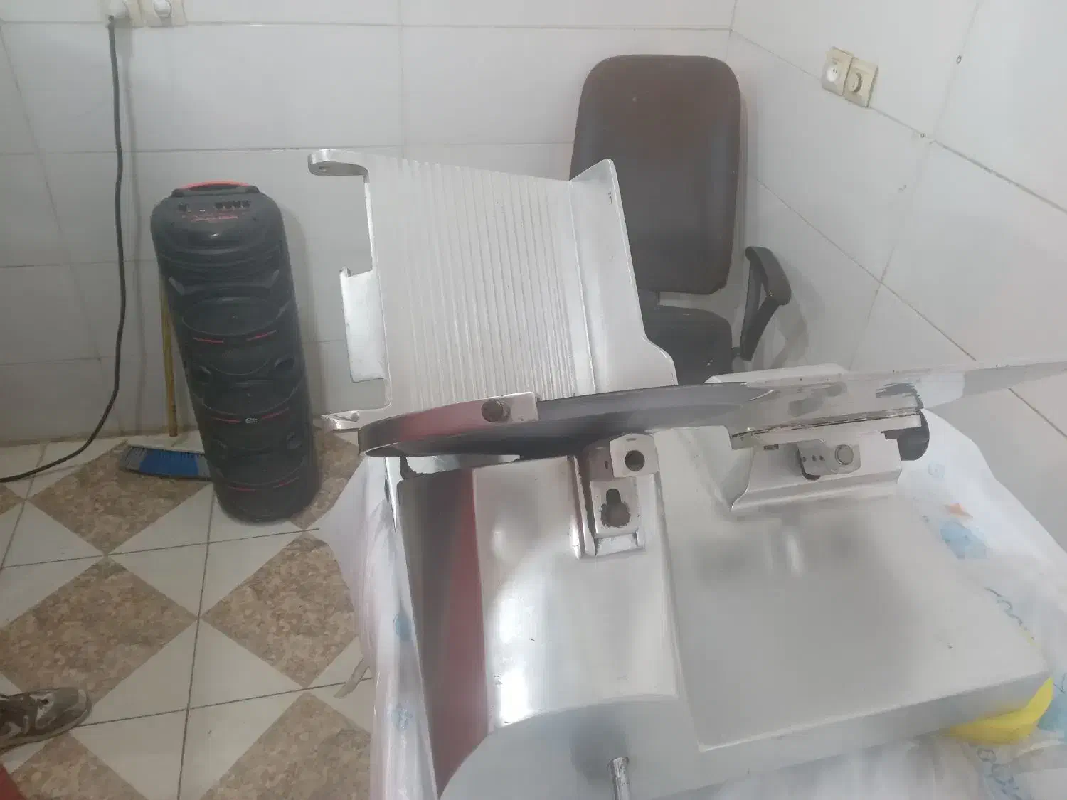 دستگاه کالباس بر|فروشگاه و مغازه|خرمشهر, |دیوار