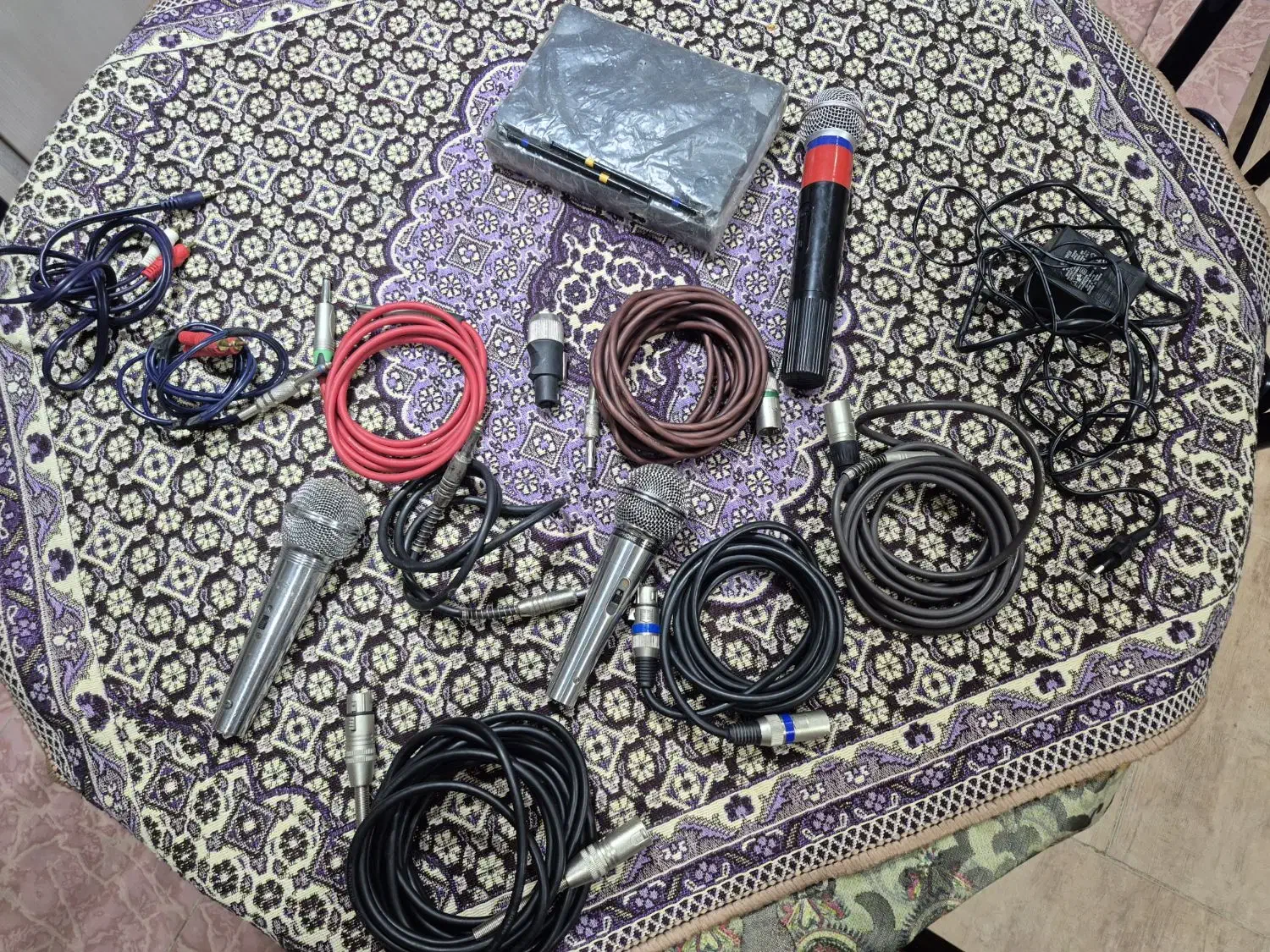 فروش انواع کابل سیستم صوتی و میکروفن بیسیم سیم دار|صوتی و تصویری|گرگان, |دیوار