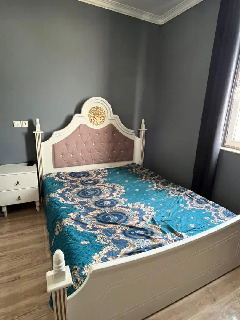 تخت خواب اینه|تخت و سرویس خواب|جیرفت, |دیوار