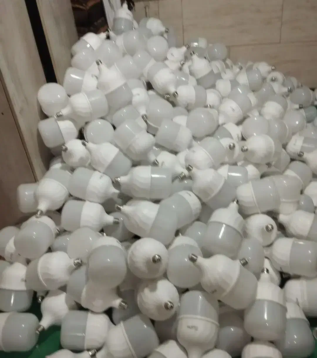 تولیدی لامپ 60وات|لامپ و چراغ|دزفول, |دیوار