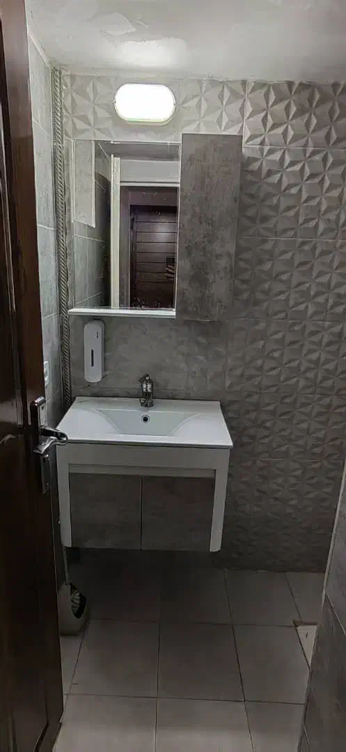 آپارتمان ۱۰۵متری/طبقه اول/محدوده بازاراسلامی فاز۴|فروش آپارتمان|اندیشه, اندیشه فاز ۴|دیوار