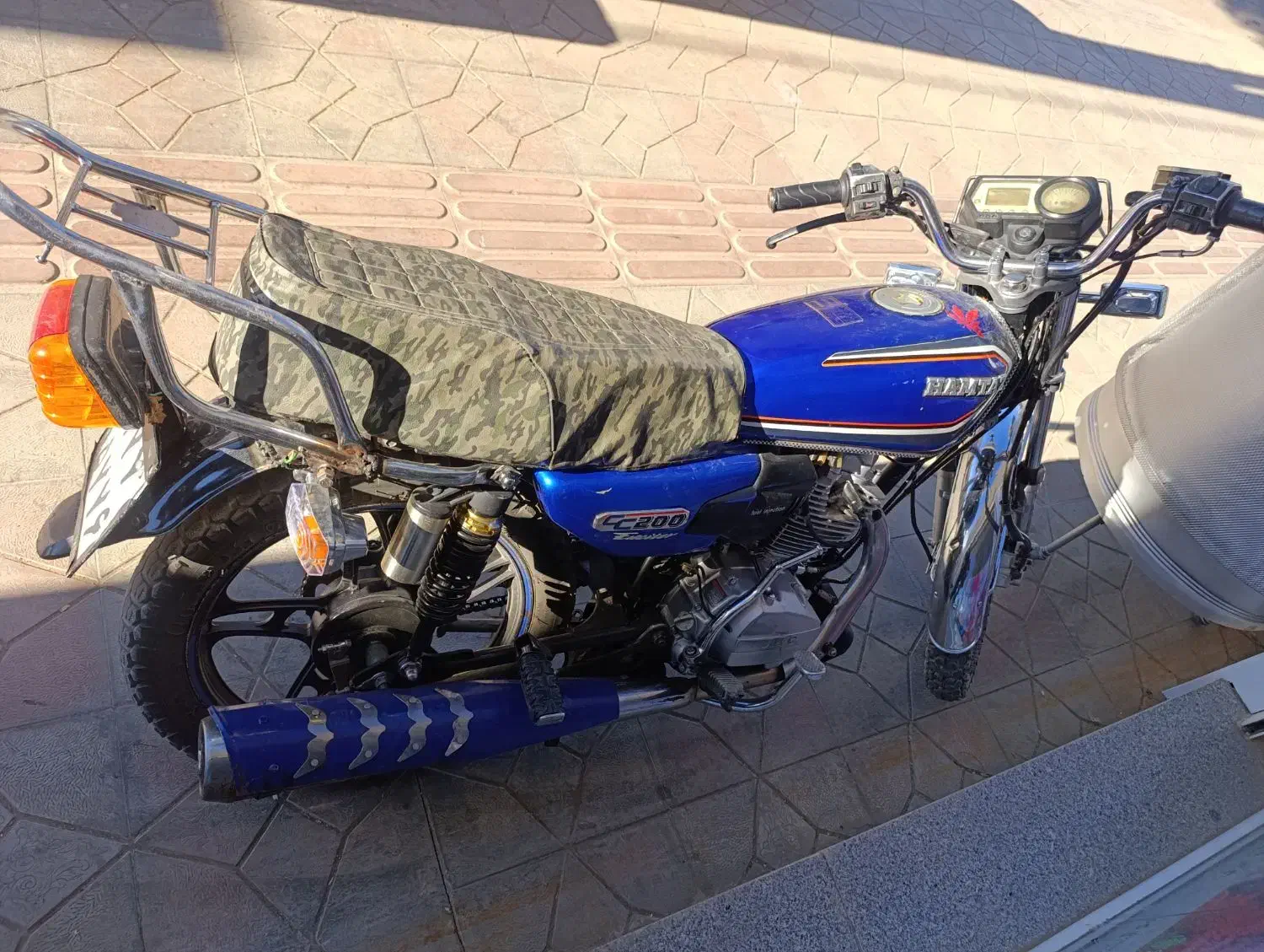 موتور همتاز|موتورسیکلت|درمیان, |دیوار