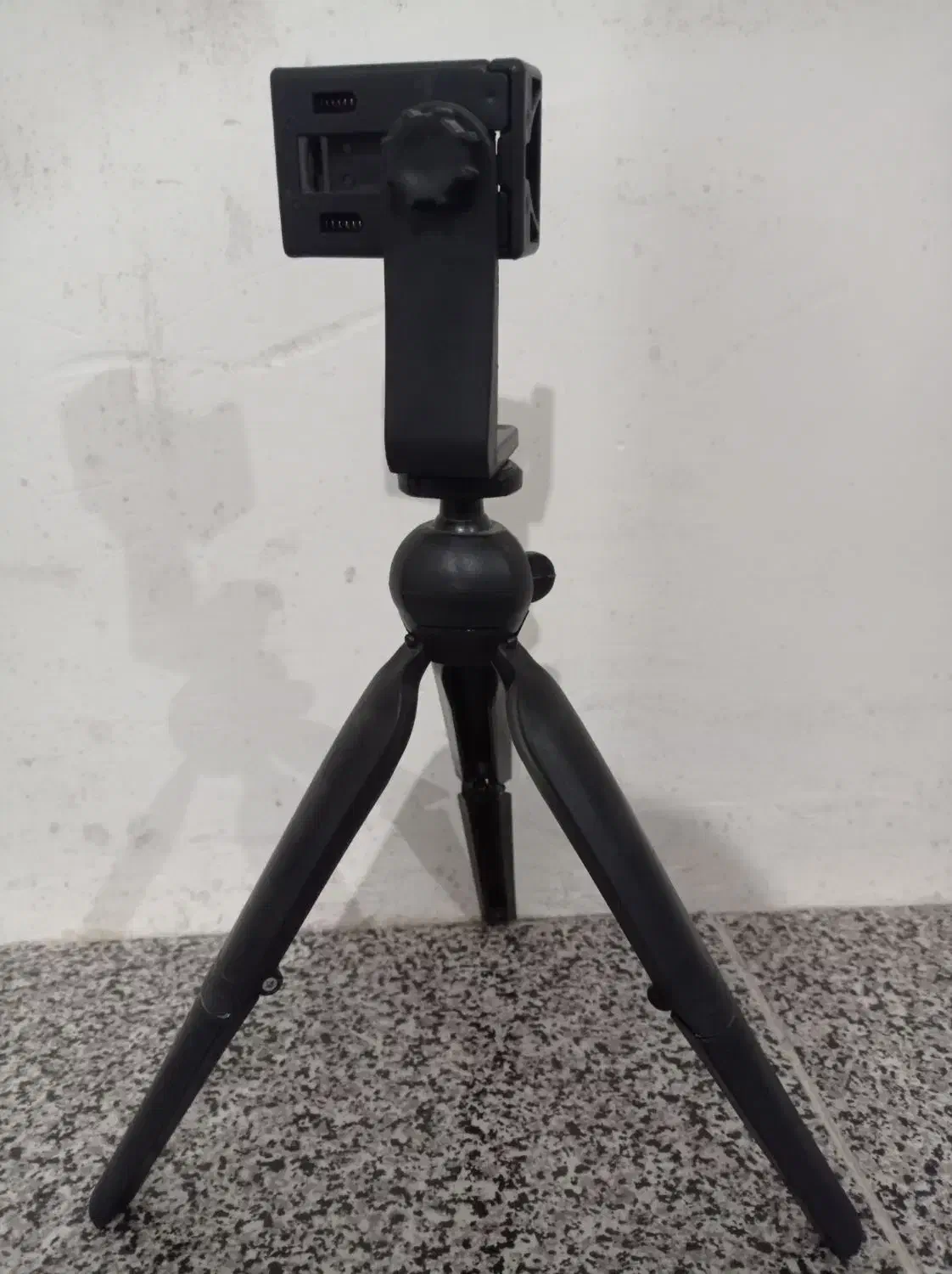 نگهدارنده گوشی|لوازم جانبی موبایل و تبلت|سلماس, |دیوار