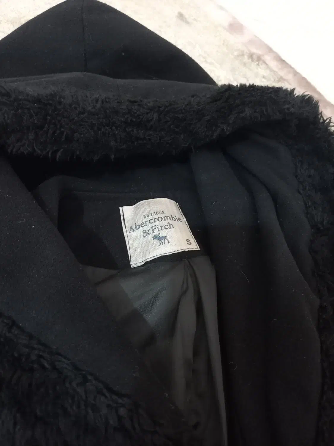 تعدادی پالتو نو کتی برند و کاپشن جدید وبارونی هودی|لباس|تهران, شهران شمالی|دیوار