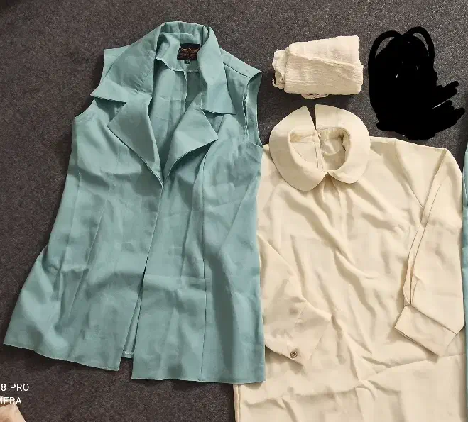 لباس زنانه وبچگانه|لباس|سبزوار, چهارراه فرودگاه|دیوار