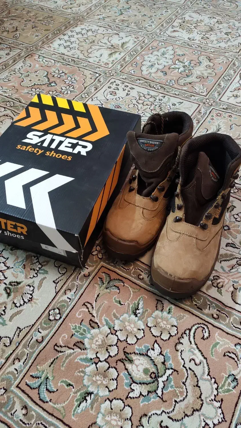 کفش ایمنی نو|کیف، کفش، کمربند|شاهینشهر, مخابرات (شهید بهشتی)|دیوار