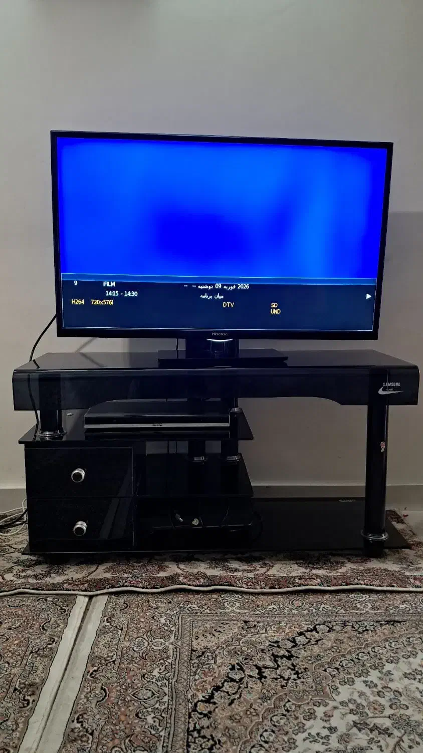 میز تی وی|میز تلویزیون|قم, باغ کرباسی|دیوار