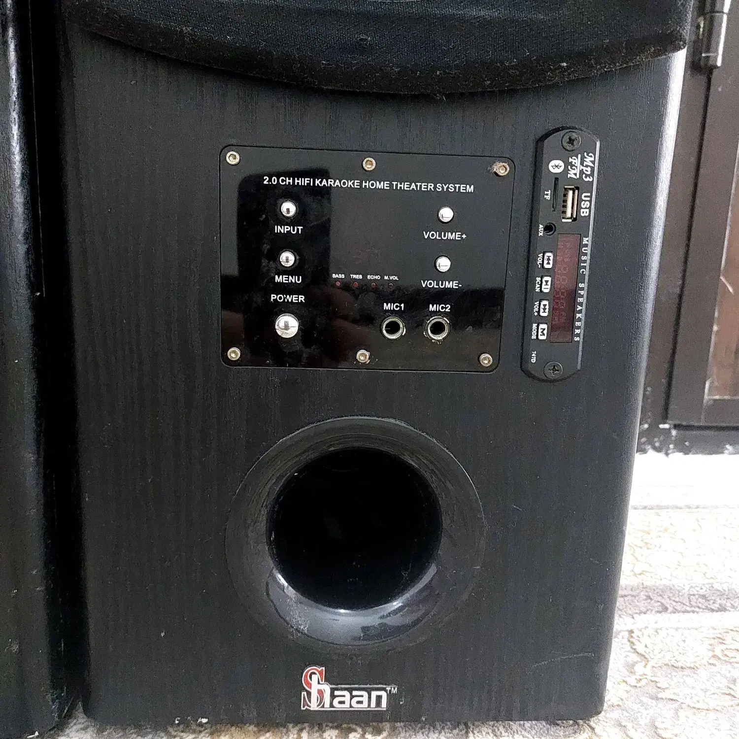 اسپیکر ۲ تیکه فلش خور و بلوتوثی خوش صدا|سیستم صوتی خانگی|قم, سراجه (۱۵ خرداد)|دیوار