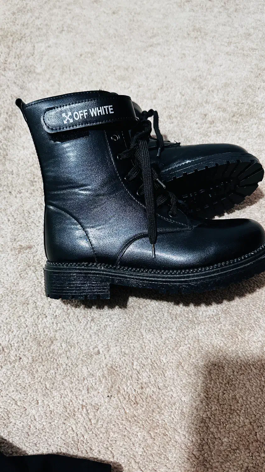 نیم بوت نو|کیف، کفش، کمربند|بندر کنگان, |دیوار