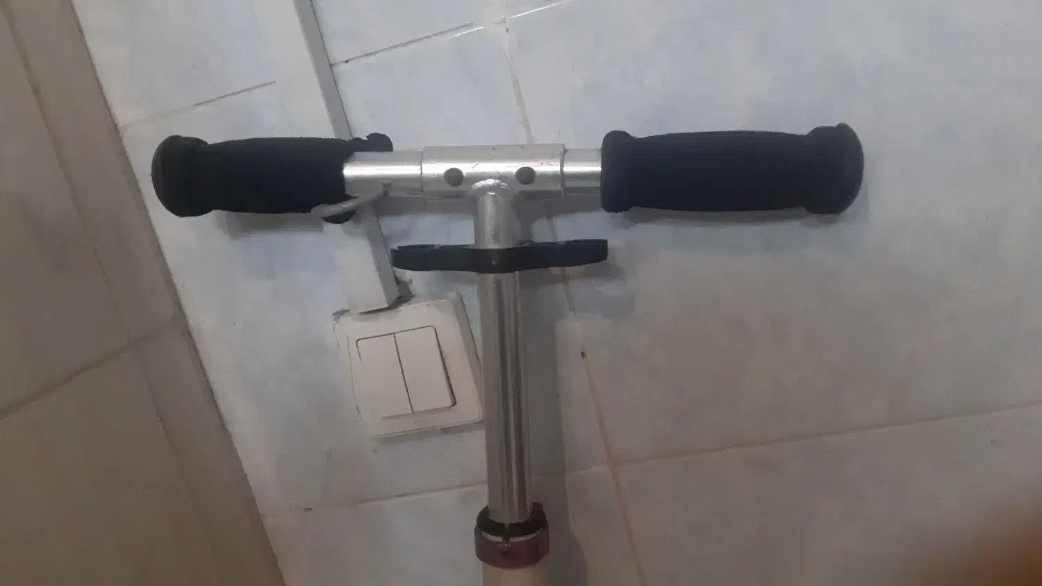 اسکوتر|دوچرخه، اسکیت، اسکوتر|تهران, نیروی هوایی (پیروزی)|دیوار