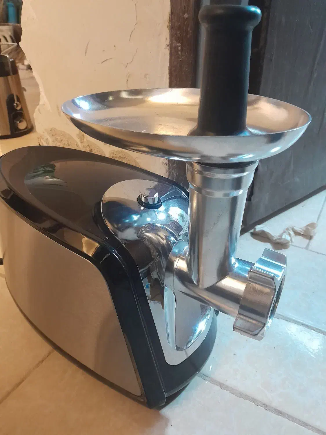 چرخ گوشت|سایر لوازم برقی|یزد, |دیوار