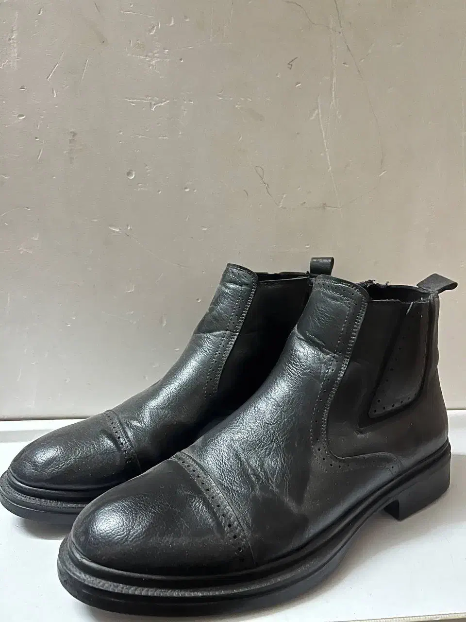 نیم بوت|کیف، کفش، کمربند|گنبد کاووس, |دیوار