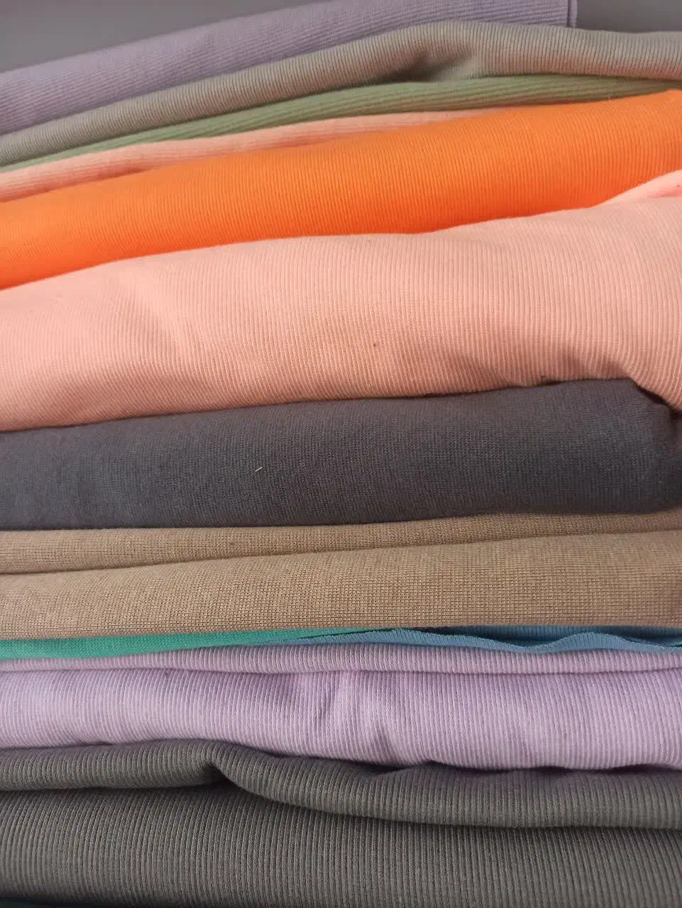 پارچه|لباس|قائن, |دیوار