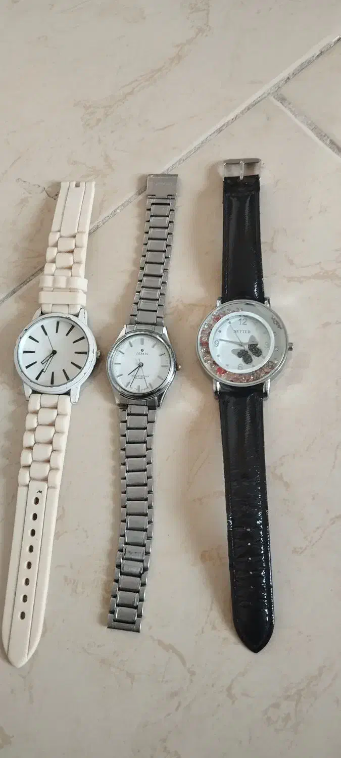 سه عدد ساعت مچی باهم 500ساعت ها باطری لازمه|ساعت|فردیس, سپید دشت|دیوار