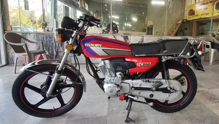 موتور هندا ۲۰۰ مدل۴۰۳|موتورسیکلت|مشهد, توس (بلوار توس)|دیوار