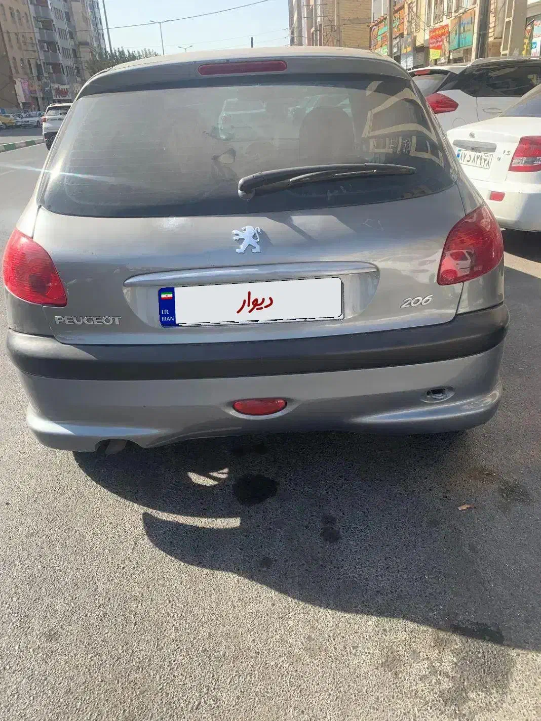 ۲۰۶ مدل ۸۲ دو لکه رنگ|خودرو سواری و وانت|کرج, گلشهر|دیوار