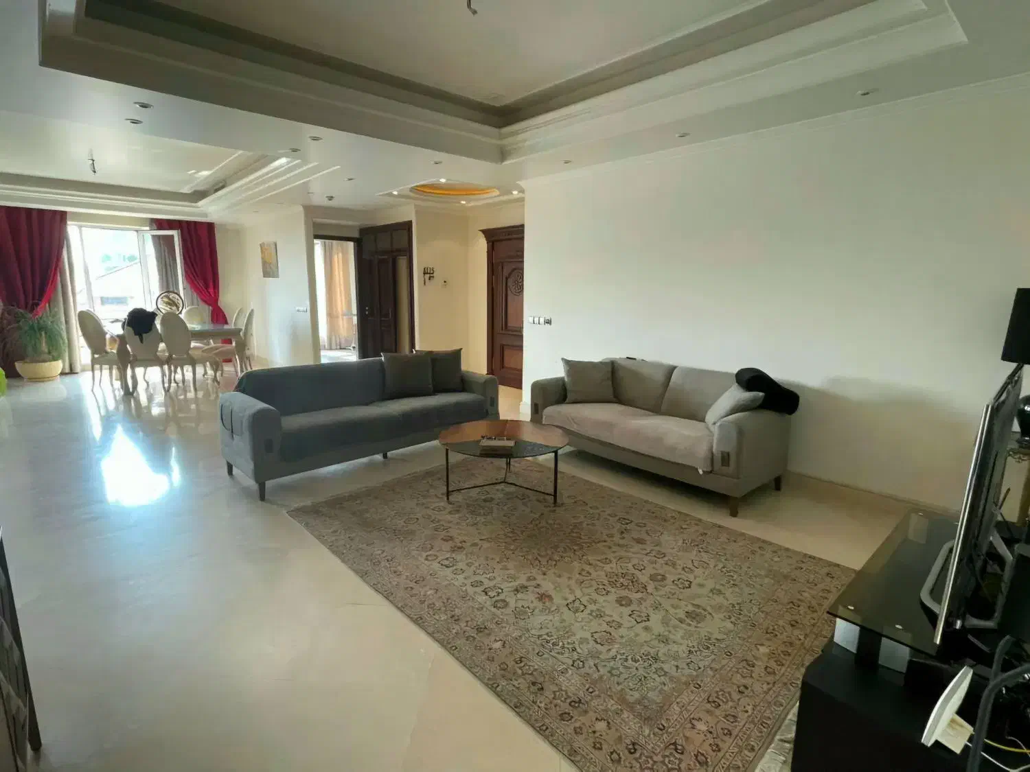 ۲۶۰ متر/۴ خواب/مشاعات فعال  ( گلستان شمالی )