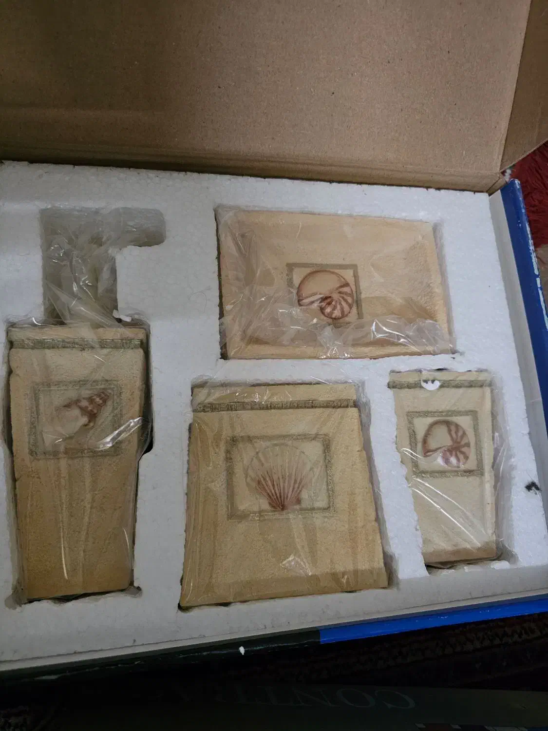 اکسسوری چهار پارچه|لوازم سرویس بهداشتی|اصفهان, جلفا|دیوار