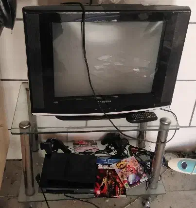 پلی استیشن 2و دی‌وی‌دی و تلویزیون|کنسول، بازی ویدئویی و آنلاین|صدرا-فارس, فاز ۲|دیوار