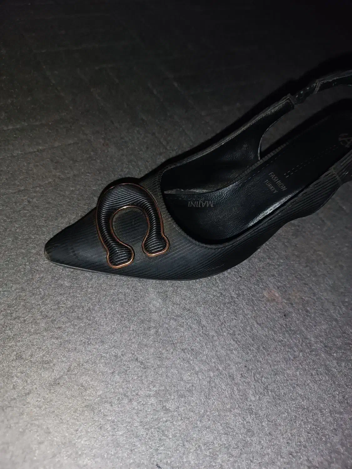 کفش درحد نو نیم بوت و مجلسی|کیف، کفش، کمربند|تربتحیدریه, داروپخش|دیوار