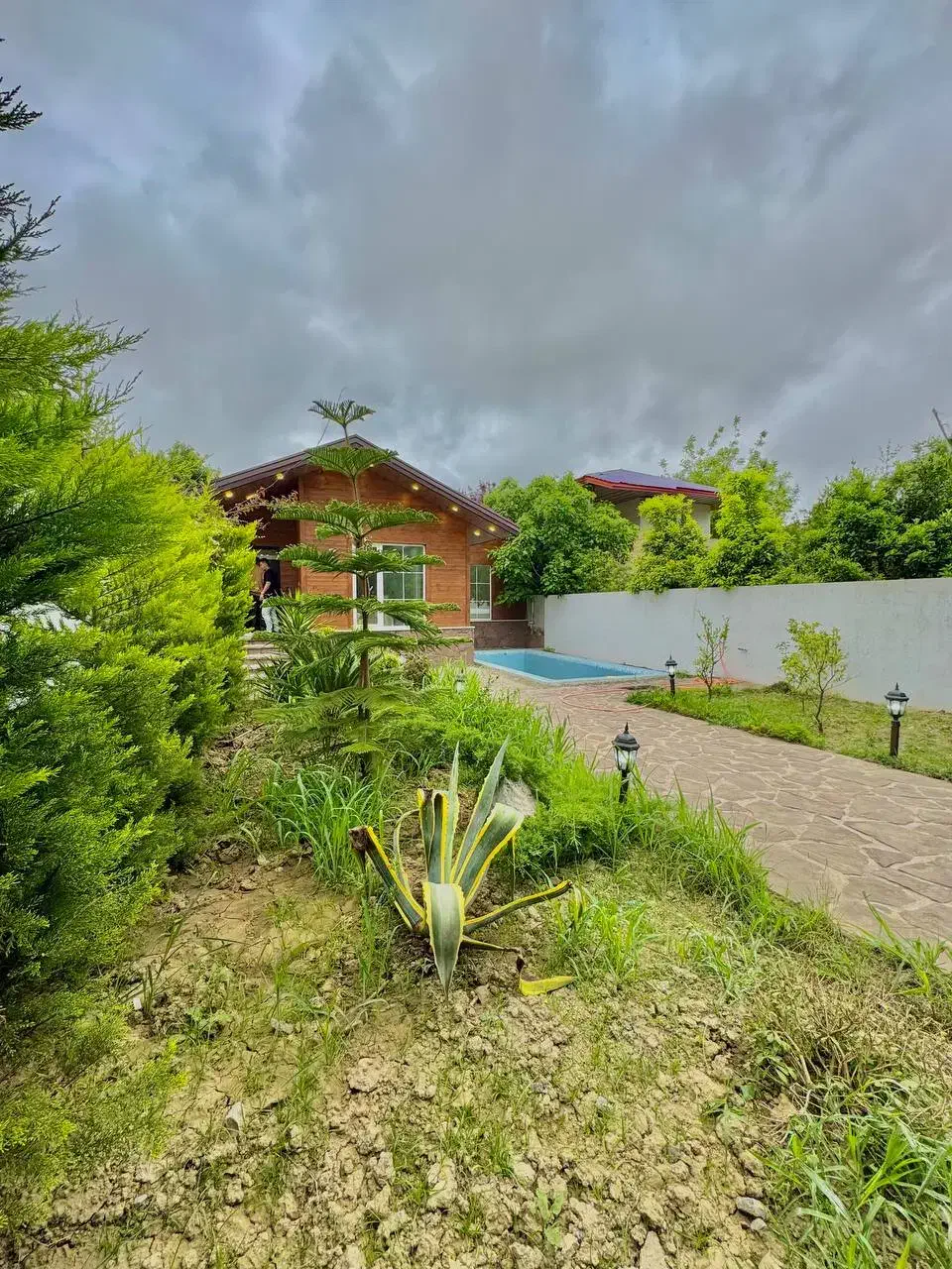 باغ ویلای جنگلی شهرکی و سندتکبرگ**فرصت بینظیر**|فروش خانه و ویلا|رویان, |دیوار