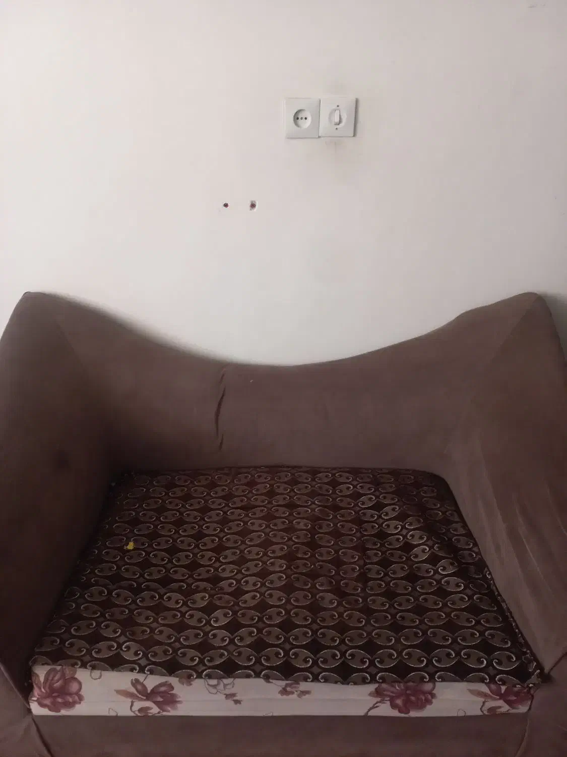 مبل|مبلمان خانگی و میز عسلی|فولادشهر, B8|دیوار