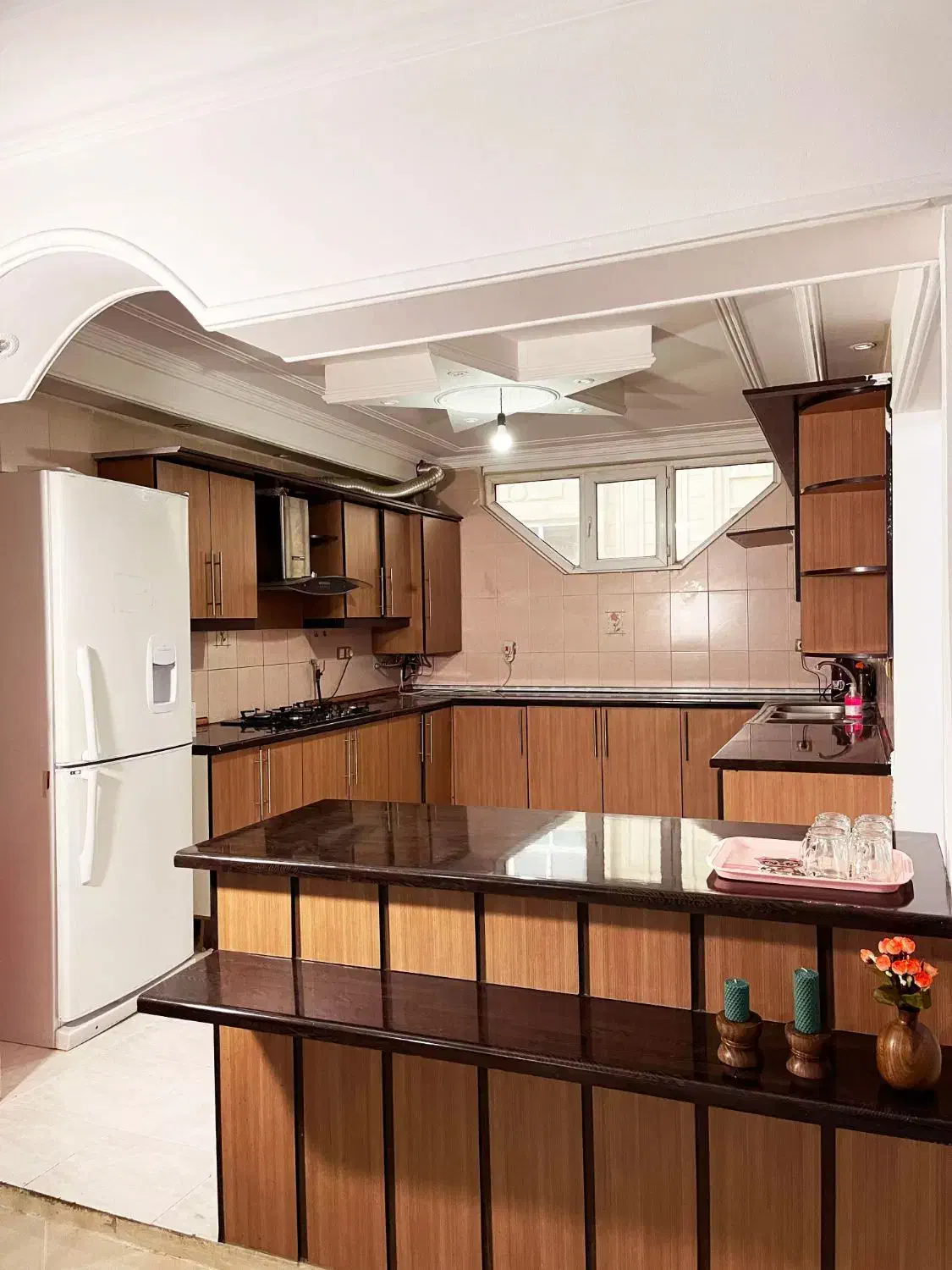 آپارتمان اجاره‌ای/تاپ لوکیشن/زیره قیمت/فوری|اجارهٔ آپارتمان|نور, |دیوار