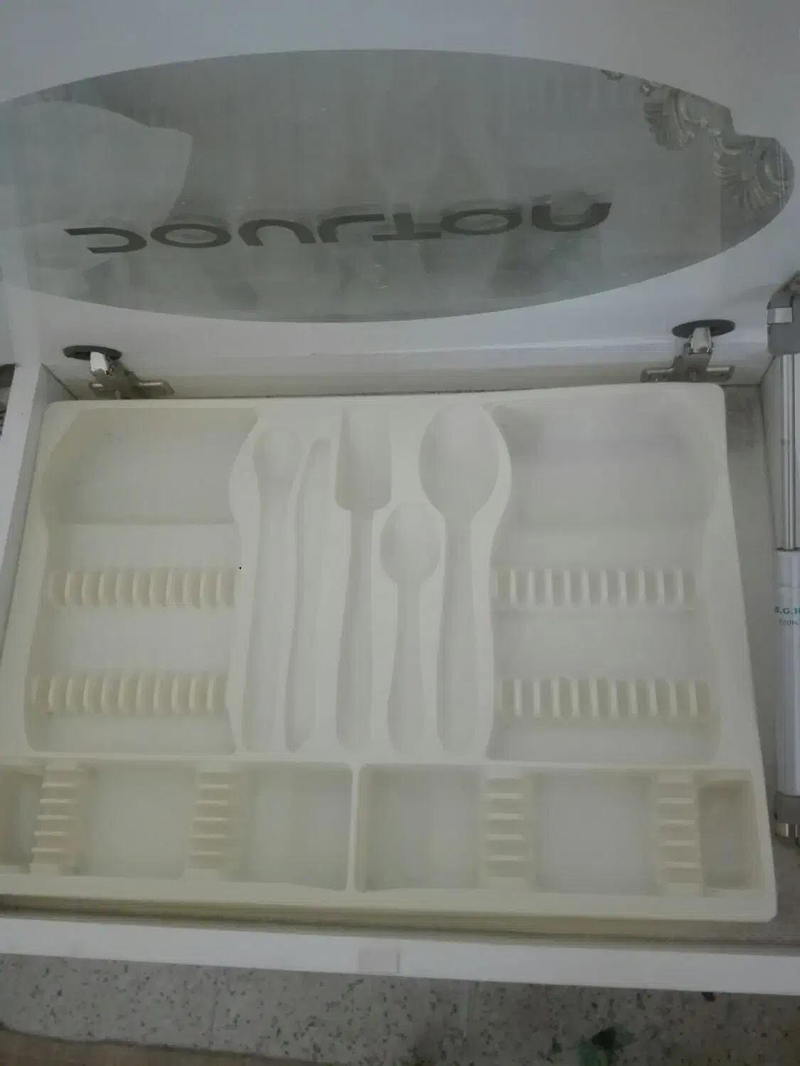 کنسول(جا قاشقی)|بوفه، ویترین، کنسول|بیرجند, |دیوار