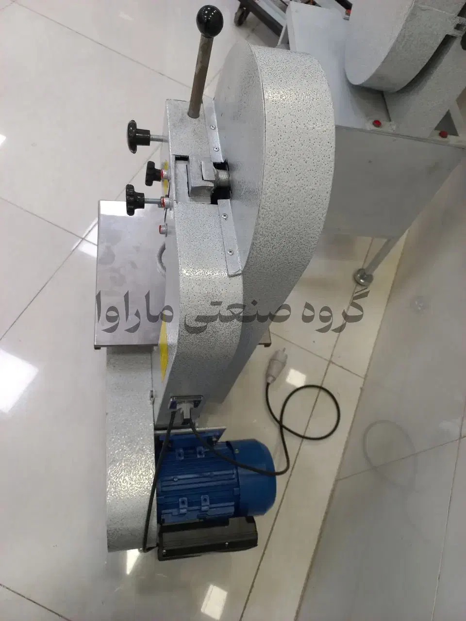 دستگاه رومیزی قصابی برش ماهی اره فلکه استخوان بر|فروشگاه و مغازه|مشهد, سجاد شهر|دیوار