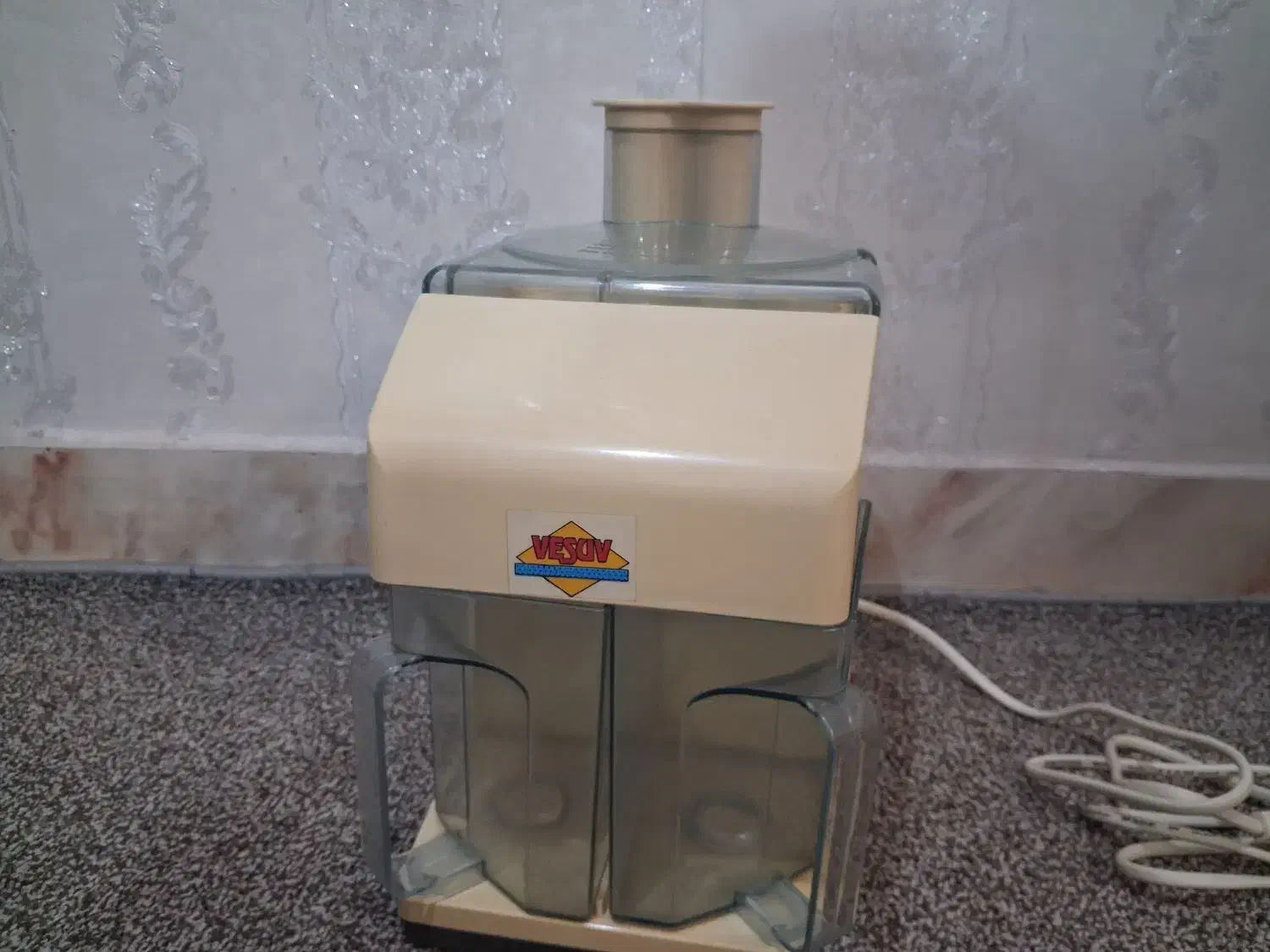 آبمیوه گیری برقی|آبمیوهگیر و آبمرکباتگیر|اسلامشهر, شهرک سعیدیه|دیوار