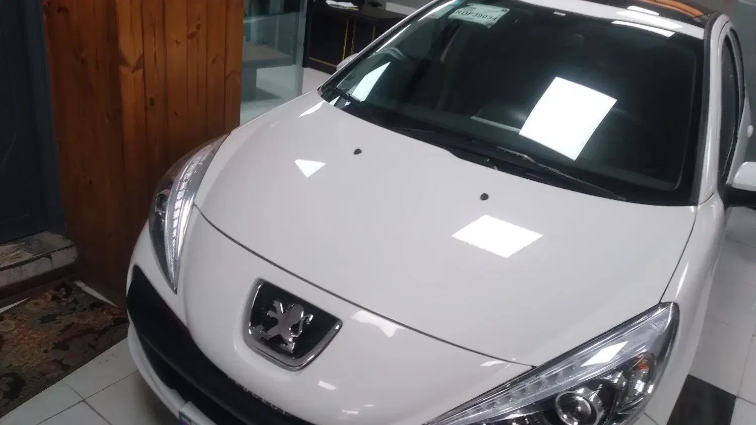 ۲۰۷ سفید|خودرو سواری و وانت|قزوین, |دیوار