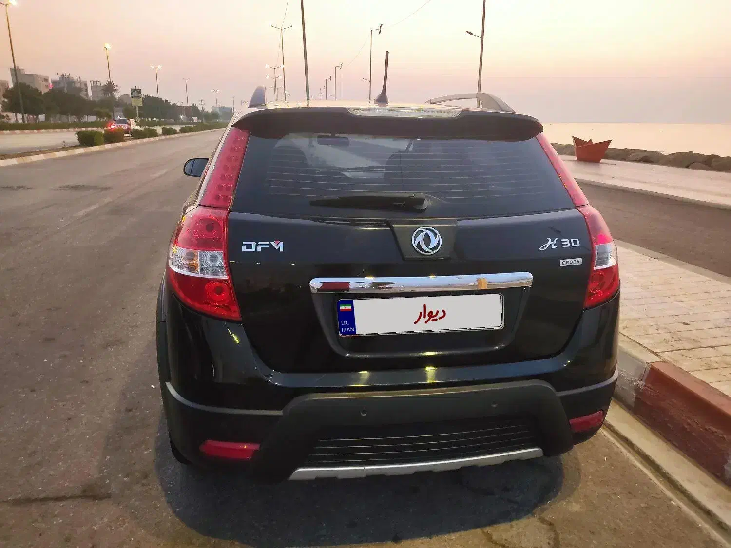 اچ سی کراس مشکی ۹۷|خودرو سواری و وانت|بندرعباس, |دیوار