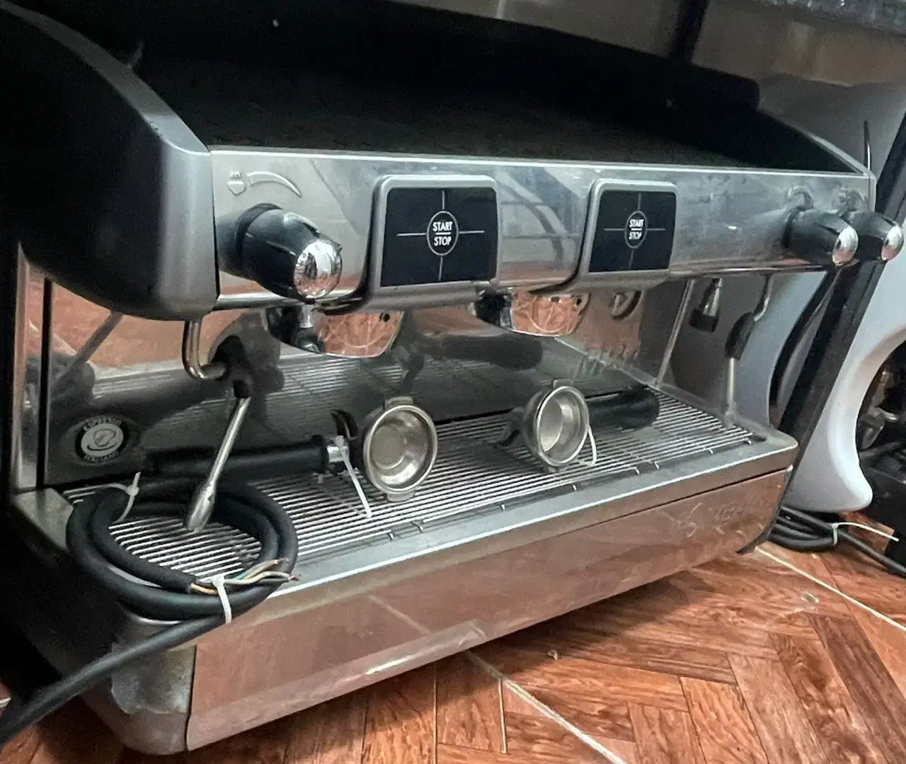 دستگاه اسپرسوساز صنعتی جیمبالی ام ۲۴|کافیشاپ و رستوران|بندرلنگه, |دیوار